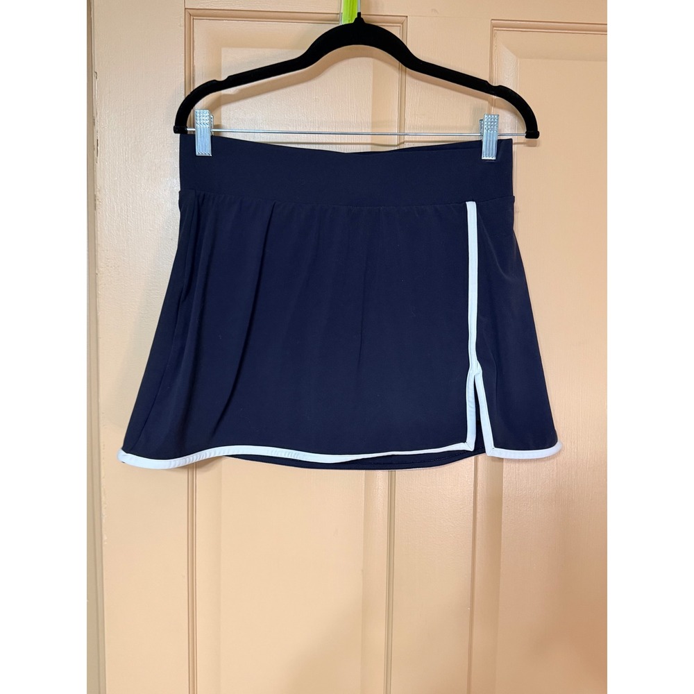 All In Motion Everyday Soft Navy Blue Skort with White Piping Size M Activewear